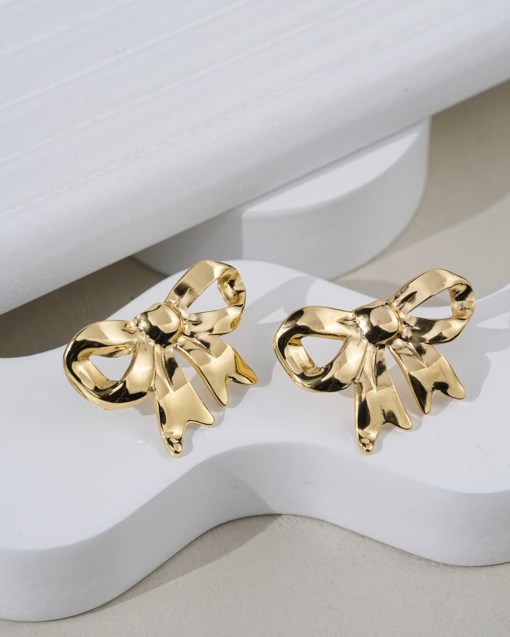 Seoul Ribbon Bow Earring