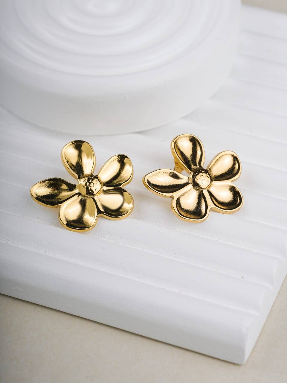 Golden Bloom Sculpted Earrings
