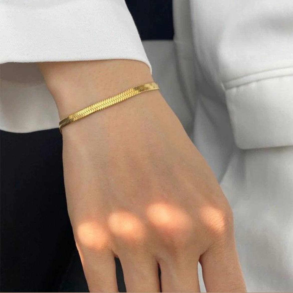 Gold Herringbone Snake Bracelet – Adjustable & Waterproof