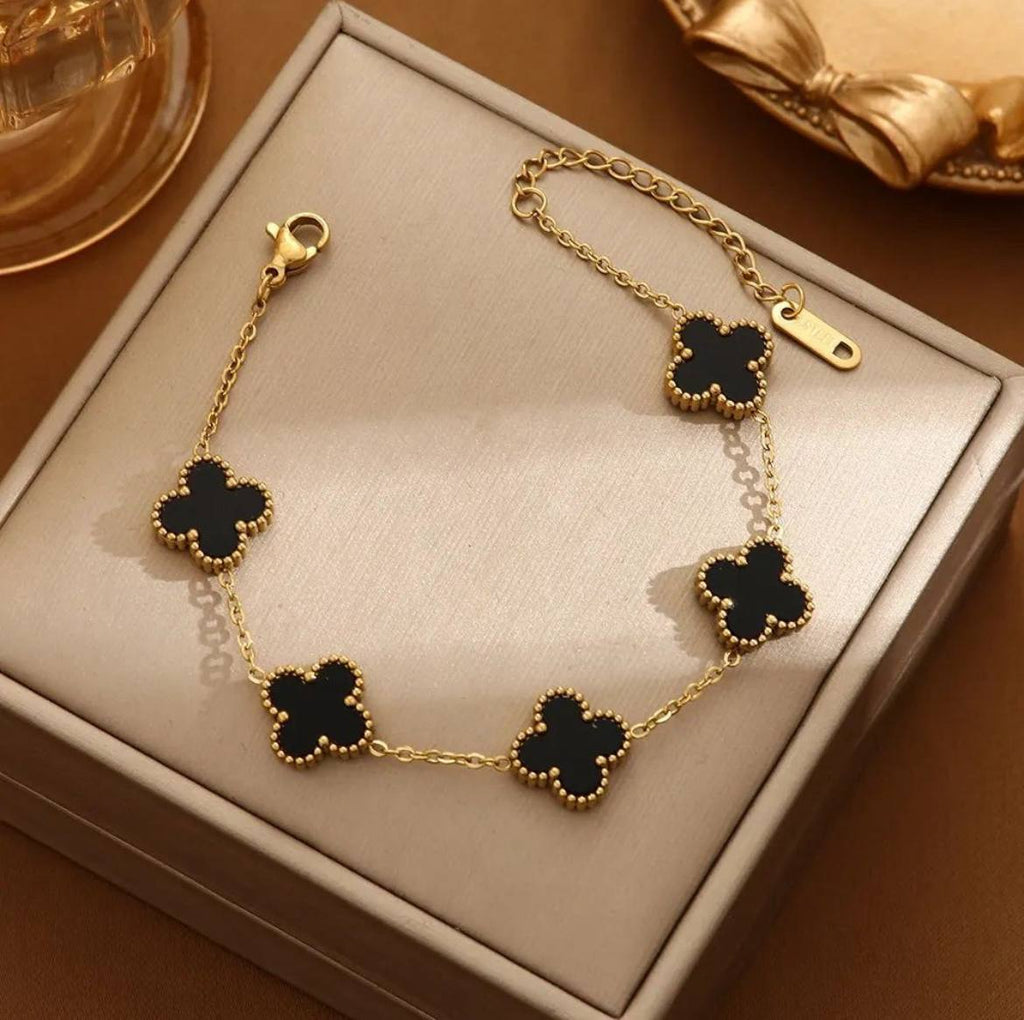 Elegant Four-Leaf Clover Bracelet in Black & Gold