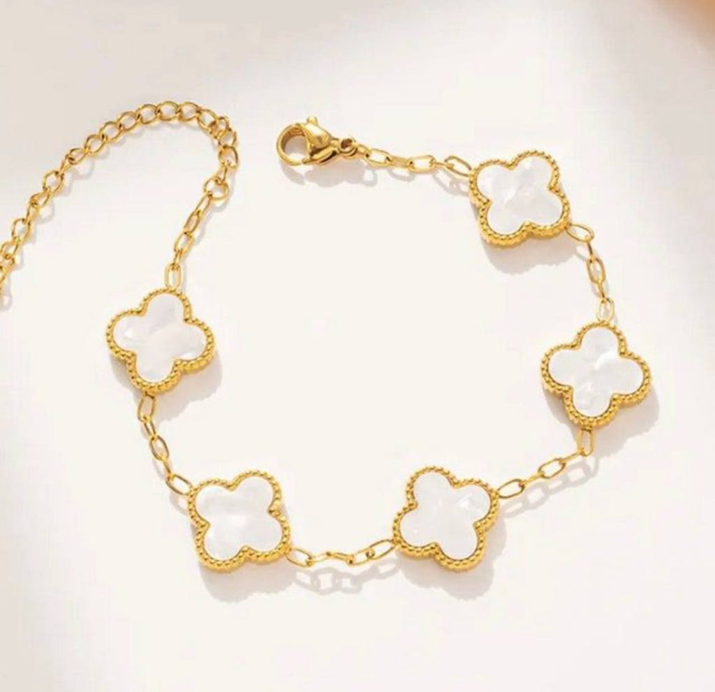 Golden Soleil Clover Bracelet