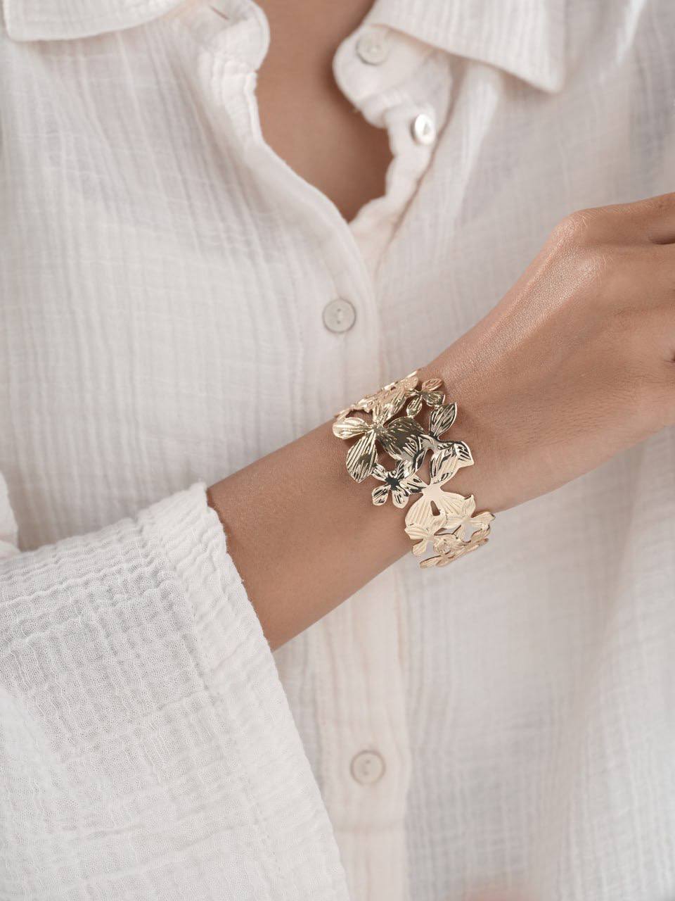 Floral Etched Cuff Bracelet – Gold Finish